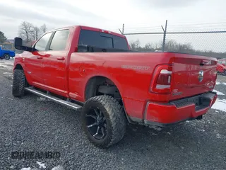 2022 Ram 2500 Big Horn with VIN 3C6UR5DL9NG129695, listed as a IAAI auction lot 41566499 with 50,162 mi miles. Bid and sale history available at carsss.com. Image 3.