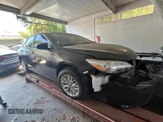 2017 Toyota Camry XLE с VIN 4T1BF1FK3HU349322, выставлен на аукционе Copart как лот 62184545 с пробегом 71 125 миль миль и Чистый • Clean title. История ставок и продаж доступна на DreamBid. Изображение 1.