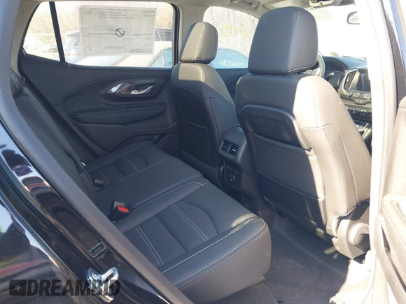 2024 GMC Terrain Denali with VIN 3GKALXEG7RL286363, listed as a IAAI auction lot 41610957 with 1,989 mi miles and . Bid and sale history available at DreamBid. Image 8.