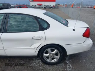 2002 Ford Taurus SES Standard with VIN 1FAFP55U12A184513, listed as a IAAI auction lot 41125306 with 241,896 mi miles. Bid and sale history available at carsss.com. Image 17.