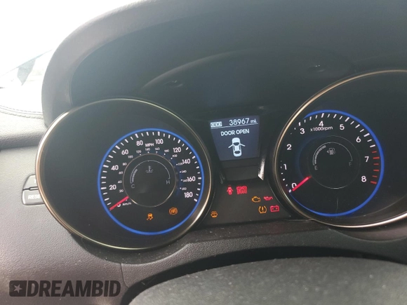 2016 Hyundai Genesis Coupe Ultimate with VIN KMHHU6KJ7GU134504, listed as a Copart auction lot 65749075 with 38,967 mi miles and Clean title. Bid and sale history available at DreamBid. Image 9.