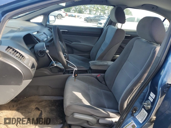 2009 Honda Civic LX z VIN 2HGFA16519H367371, wystawiony jako Copart lot #53455605 z przebiegiem 183 923 mil mil oraz Szkody całkowita. Historia ofert i sprzedaży dostępna na DreamBid. Obrazek 7.