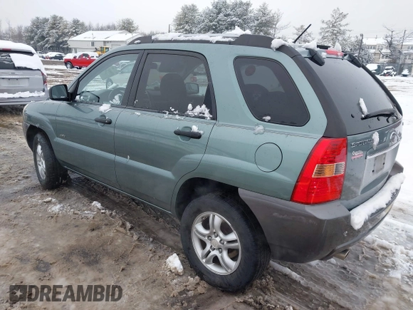 2008 Kia Sportage LX with VIN KNDJE723487467172, listed as a IAAI auction lot 41568843 with 159,786 mi miles and . Bid and sale history available at carsss.com. Image 3.