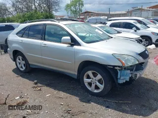 2004 Lexus RX 330 with VIN 2T2GA31U64C016581, listed as a IAAI auction lot 41944766 with 258,250 mi miles. Bid and sale history available at carsss.com. Image 1.
