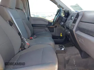 2019 Ford Super Duty F-250 SRW XL with VIN 1FT7W2BT7KED25993, listed as a IAAI auction lot 41400577 with 169,713 mi miles. Bid and sale history available at carsss.com. Image 5.