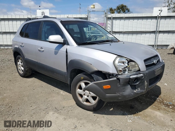 2005 Hyundai Tucson GLS with VIN KM8JN12DX5U079717, listed as a Copart auction lot 49110634 with 178,731 mi miles and Salvage Title. Bid and sale history available at carsss.com. Image 4.