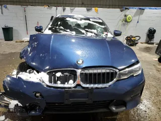 2022 BMW 3 Series 330i xDrive with VIN 3MW5R7J02N8C69694, listed as a Copart auction lot 45008325 with 0 mi miles and Salvage Title. Bid and sale history available at carsss.com. Image 5.