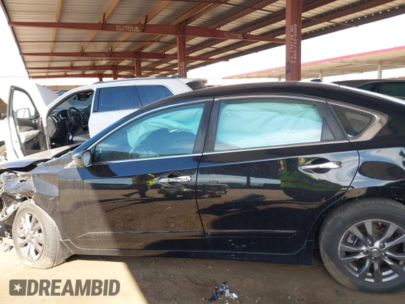 2015 Nissan Altima SV with VIN 1N4AL3AP8FC591586, listed as a IAAI auction lot 42083818 with 60,128 mi miles and . Bid and sale history available at carsss.com. Image 13.