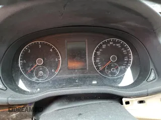 2015 Volkswagen Passat SEL Premium z VIN 1VWCV7A34FC093870, wystawiony jako Copart lot #45587835 z przebiegiem Nie podano mil oraz Szkoda całkowita • Salvage title. Historia ofert i sprzedaży dostępna na DreamBid. Obrazek 9.