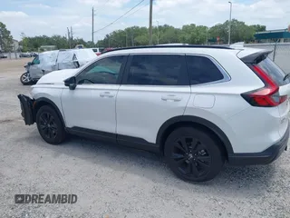 2025 Honda CR-V Sport Touring with VIN 5J6RS6H99SL012005, listed as a IAAI auction lot 42101669 with 7,945 mi miles and . Bid and sale history available at DreamBid. Image 15.