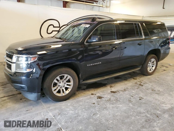 2018 Chevrolet Suburban LS z VIN 1GNSCGKC0JR278370, wystawiony jako Copart lot #57657395 z przebiegiem 224 903 mil mil oraz Czysty tytuł • Clean title. Historia ofert i sprzedaży dostępna na DreamBid. Obrazek 1.