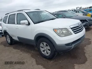 2009 Kia Borrego EX with VIN KNDJH741595027770, listed as a IAAI auction lot 41885223 with 125,417 mi miles. Bid and sale history available at carsss.com. Image 1.