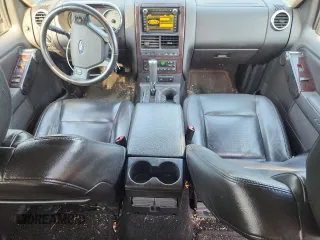 2010 Ford Explorer Limited с VIN 1FMEU7FEXAUA34295, выставлен на аукционе Copart как лот 65576445 с пробегом 246 474 миль миль и Чистый • Clean title. История ставок и продаж доступна на DreamBid. Изображение 8.