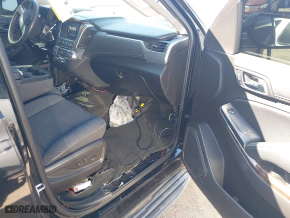 2016 Chevrolet Tahoe Commercial with VIN 1GNSKFEC0GR271243, listed as a IAAI auction lot 41744341 with 189,878 mi miles. Bid and sale history available at carsss.com. Image 5.
