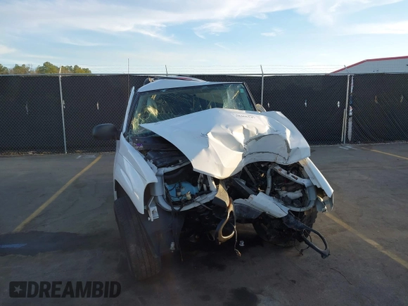 2006 Chevrolet TrailBlazer LS with VIN 1GNES16S466125398, listed as a IAAI auction lot 38466147 with Not Provided miles. Bid and sale history available at carsss.com. Image 12.