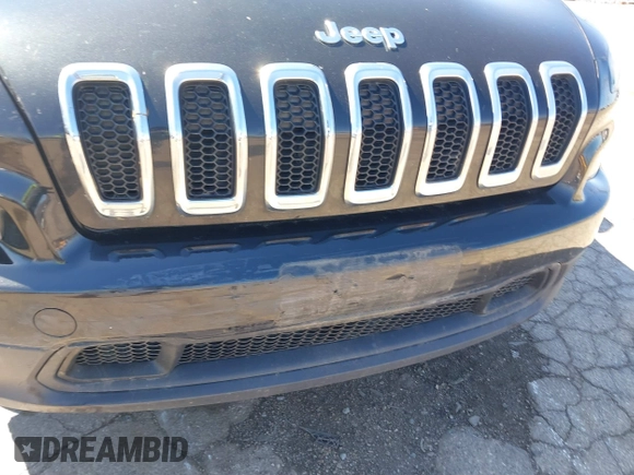 2015 Jeep Cherokee Latitude z VIN 1C4PJMCS2FW620113, wystawiony jako IAAI lot #41865228 z przebiegiem 186 983 mil mil oraz . Historia ofert i sprzedaży dostępna na DreamBid. Obrazek 6.