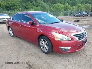 2013 Nissan Altima SV with VIN 1N4AL3APXDN504403, listed as a IAAI auction lot 42541551 with 215,789 mi miles and . Bid and sale history available at DreamBid. Image 1.