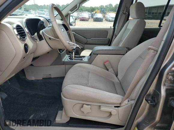 2007 Ford Explorer Sport Trac XLT z VIN 1FMEU31K37UA25095, wystawiony jako Copart lot #62453555 z przebiegiem 133 051 mil mil oraz Szkoda całkowita • Salvage title. Historia ofert i sprzedaży dostępna na DreamBid. Obrazek 7.