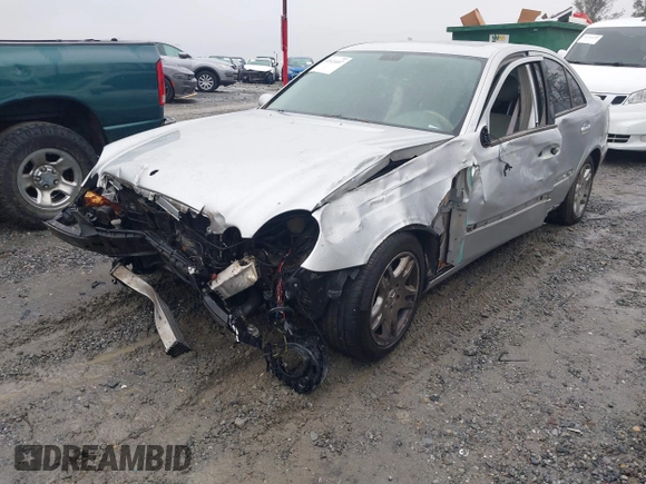 2005 Mercedes-Benz E-Class 3.2L CDI with VIN WDBUF26JX5A540368, listed as a IAAI auction lot 41424407 with 282,470 mi miles. Bid and sale history available at carsss.com. Image 6.