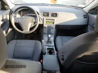2011 Volvo C30 z VIN YV1672MK6B2239194, wystawiony jako Copart lot #77458954 z przebiegiem 149 027 mil mil oraz Tytuł czysty. Historia ofert i sprzedaży dostępna na DreamBid. Obrazek 8.
