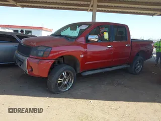 2004 Nissan Titan LE z VIN 1N6AA07B14N538821, wystawiony jako IAAI lot #42197242 z przebiegiem 243 310 mil mil oraz . Historia ofert i sprzedaży dostępna na DreamBid. Obrazek 2.