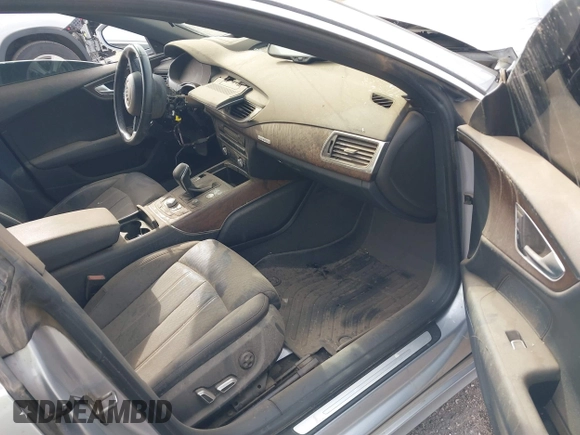 2016 Audi A7 Prestige z VIN WAU2GAFC4GN040099, wystawiony jako IAAI lot #41844495 z przebiegiem 76 133 mil mil oraz . Historia ofert i sprzedaży dostępna na DreamBid. Obrazek 5.