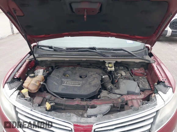2015 Lincoln MKC with VIN 5LMCJ1A97FUJ30994, listed as a IAAI auction lot 42159219 with 180,802 mi miles. Bid and sale history available at carsss.com. Image 10.