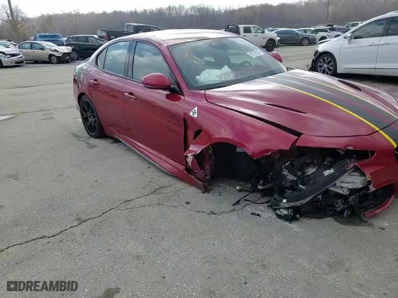 2018 Alfa Romeo Giulia Quadrifoglio with VIN ZARFAEAV3J7579966, listed as a Copart auction lot 67975282 with 0 mi miles. Bid and sale history available at carsss.com. Image 11.