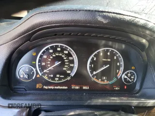 2011 BMW 7 Series 750i xDrive с VIN WBAKC6C59BC394610, выставлен на аукционе Copart как лот 52459035 с пробегом 171 581 миль миль и Списание • Salvage title. История ставок и продаж доступна на DreamBid. Изображение 9.