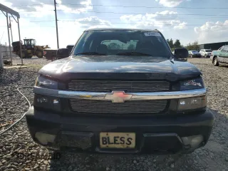 2004 Chevrolet Avalanche Z66 with VIN 3GNEC12T64G121926, listed as a Copart auction lot 75260014 with 249,097 mi miles and Salvage Title. Bid and sale history available at DreamBid. Image 5.