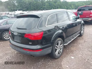 2008 Audi Q7 Premium with VIN WA1BY74L38D031370, listed as a IAAI auction lot 42422473 with 177,068 mi miles and . Bid and sale history available at DreamBid. Image 4.