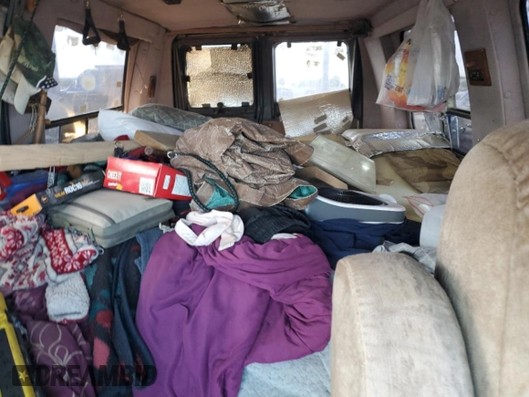 1994 Ford Econoline Cargo with VIN 1FDEE14NXRHB72789, listed as a Copart auction lot 76382554 with Not Provided miles and Salvage Title. Bid and sale history available at carsss.com. Image 10.