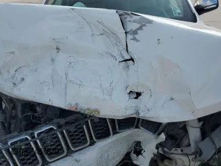 2019 Jeep Grand Cherokee Limited with VIN 1C4RJEBG8KC751635, listed as a Copart auction lot 57464385 with Not provided miles and Salvage title. Bid and sale history available at DreamBid. Image 12.