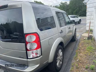 2010 Land Rover LR4 HSE with VIN SALAM2D40AA525XXX, listed as a Copart auction lot 63040085 with 119,198 mi miles and Clean title. Bid and sale history available at DreamBid. Image 4.
