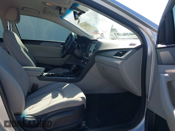 2018 Hyundai Sonata SEL with VIN 5NPE34AF7JH612059, listed as a IAAI auction lot 41360737 with 202,247 mi miles and . Bid and sale history available at DreamBid. Image 5.