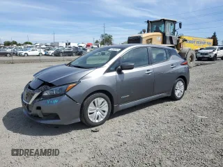 2018 Nissan LEAF SV with VIN 1N4AZ1CP7JC302433, listed as a Copart auction lot 53569885 with 77,918 mi miles and Salvage title. Bid and sale history available at DreamBid. Image 1.