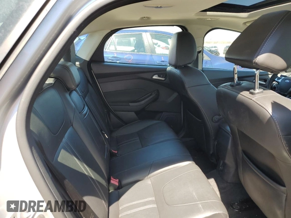 2013 Ford Focus Titanium with VIN 1FADP3J24DL327770, listed as a Copart auction lot 47582605 with 140,710 mi miles and Salvage Title. Bid and sale history available at carsss.com. Image 10.