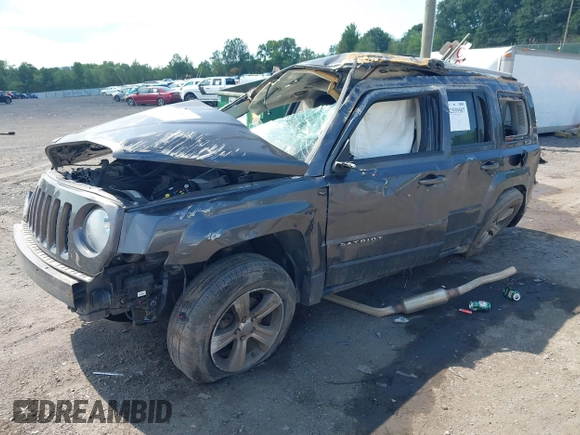 2016 Jeep Patriot Latitude with VIN 1C4NJRFB0GD681263, listed as a IAAI auction lot 42559587 with Not provided miles and . Bid and sale history available at DreamBid. Image 17.