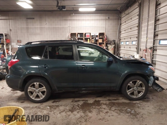 2008 Toyota RAV4 Sport with VIN JTMBK32V585065020, listed as a IAAI auction lot 41300285 with 120,076 mi miles. Bid and sale history available at carsss.com. Image 14.