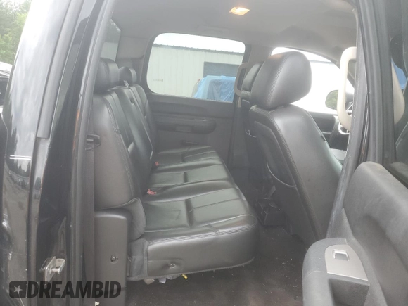 2011 GMC Sierra 1500 SLE с VIN 3GTP1VE01BG400360, выставлен на аукционе Copart как лот 60750195 с пробегом 189 108 миль миль и Списание • Salvage title. История ставок и продаж доступна на DreamBid. Изображение 10.