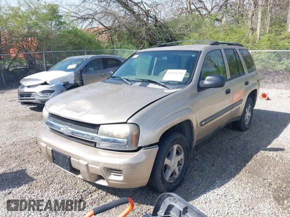 2004 Chevrolet TrailBlazer LT with VIN 1GNDS13S142422830, listed as a IAAI auction lot 42054144 with 218,042 mi miles and . Bid and sale history available at DreamBid. Image 21.