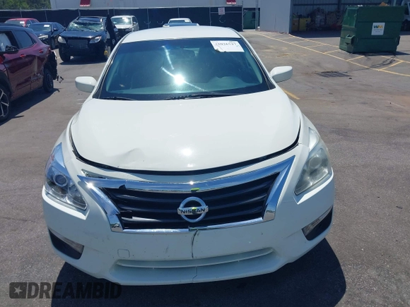 2015 Nissan Altima S with VIN 1N4AL3AP7FN897201, listed as a IAAI auction lot 42026527 with 192,944 mi miles and . Bid and sale history available at carsss.com. Image 12.