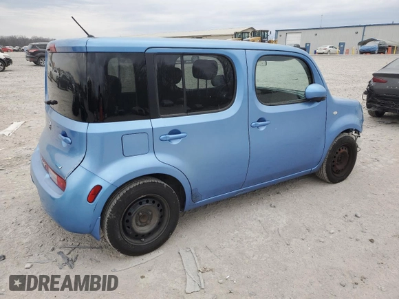 2013 Nissan Cube SL z VIN JN8AZ2KR5DT305410, wystawiony jako Copart lot #46796995 z przebiegiem 136 665 mil mil oraz Szkoda całkowita • Salvage title. Historia ofert i sprzedaży dostępna na DreamBid. Obrazek 3.