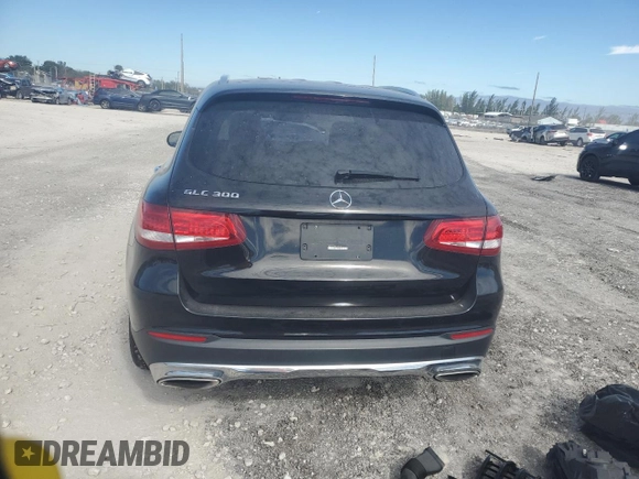 2019 Mercedes-Benz GLC 300 z VIN WDC0G4JB6KV166736, wystawiony jako Copart lot #87464974 z przebiegiem 67 828 mil mil oraz Szkoda całkowita • Salvage title. Historia ofert i sprzedaży dostępna na DreamBid. Obrazek 6.