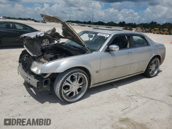 2006 Chrysler 300 C with VIN 2C3LA63H86H319542, listed as a Copart auction lot 63530194 with 167,288 mi miles and Salvage Title. Bid and sale history available at carsss.com. Image 1.