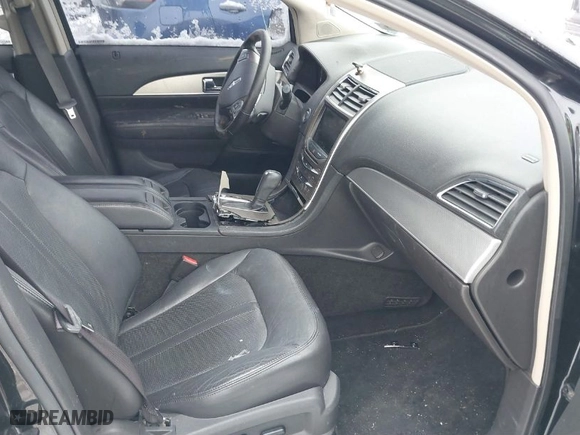 2013 Lincoln MKX with VIN 2LMDJ8JK6DBL21851, listed as a IAAI auction lot 41537216 with 194,126 mi miles. Bid and sale history available at carsss.com. Image 5.
