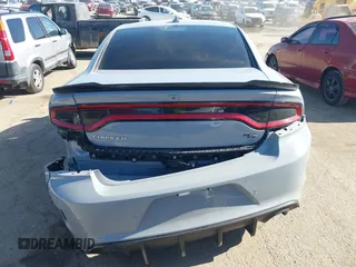 2020 Dodge Charger R/T with VIN 2C3CDXCT3LH221189, listed as a IAAI auction lot 39370947 with 33,416 mi miles and . Bid and sale history available at carsss.com. Image 17.