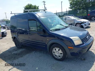 2012 Ford Transit Connect XLT z VIN NM0LS7BN7CT093544, wystawiony jako IAAI lot #42602776 z przebiegiem 195 522 mil mil oraz . Historia ofert i sprzedaży dostępna na DreamBid. Obrazek 1.