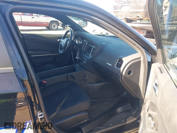 2022 Dodge Charger Police with VIN 2C3CDXAT3NH109952, listed as a IAAI auction lot 40919989 with 19,169 mi miles and . Bid and sale history available at DreamBid. Image 5.