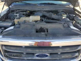 2001 Ford Super Duty F-250 XL with VIN 1FTNW20L11ED23827, listed as a Copart auction lot 82335324 with 223,835 mi miles and Salvage Title. Bid and sale history available at carsss.com. Image 12.